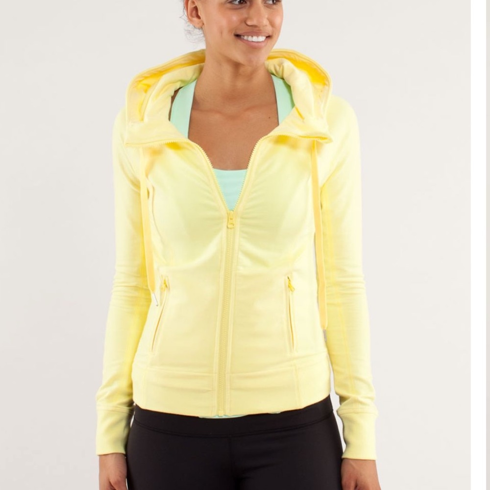 LuluLemon Rejuvenate Hoodie EUC 12 mellow yellow